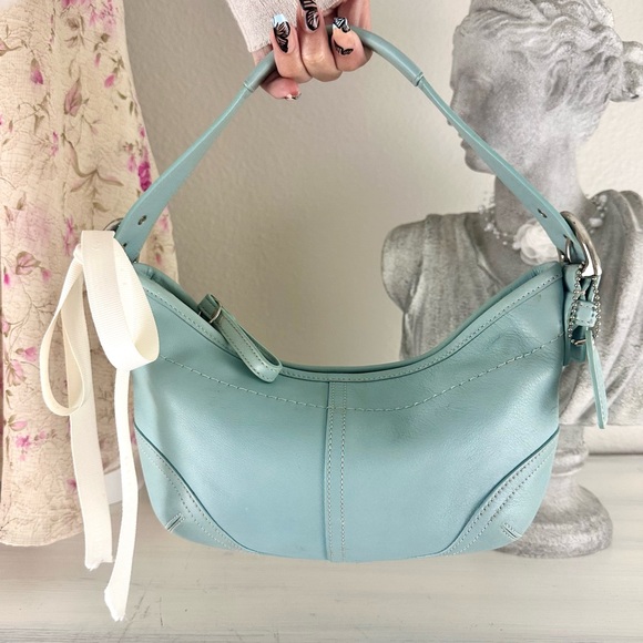 Vintage Coach Buckle Shoulder Bag - Picture 8 of 16